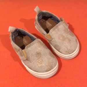 Tom’s Toddlers shoes size 3